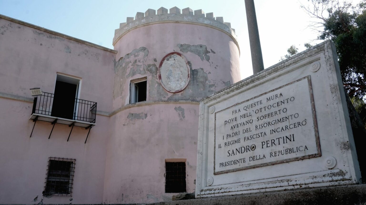 A1-PT-INGRESSO 20220830 TORRE DX e TARGA_LARA7770