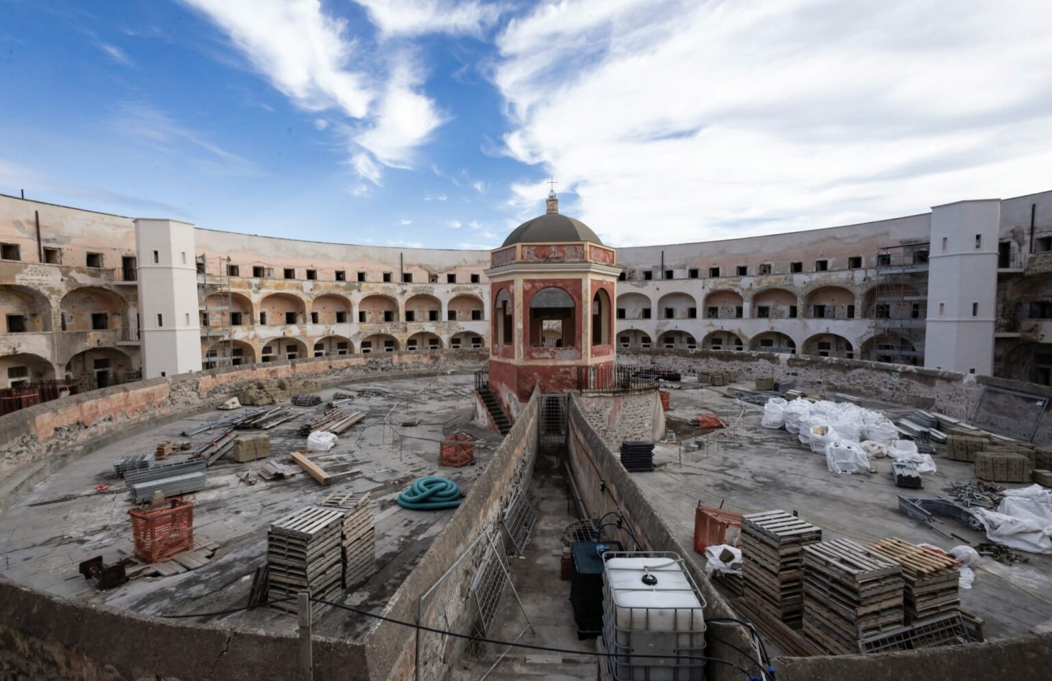 A2-PT 20250926 5L3A3640